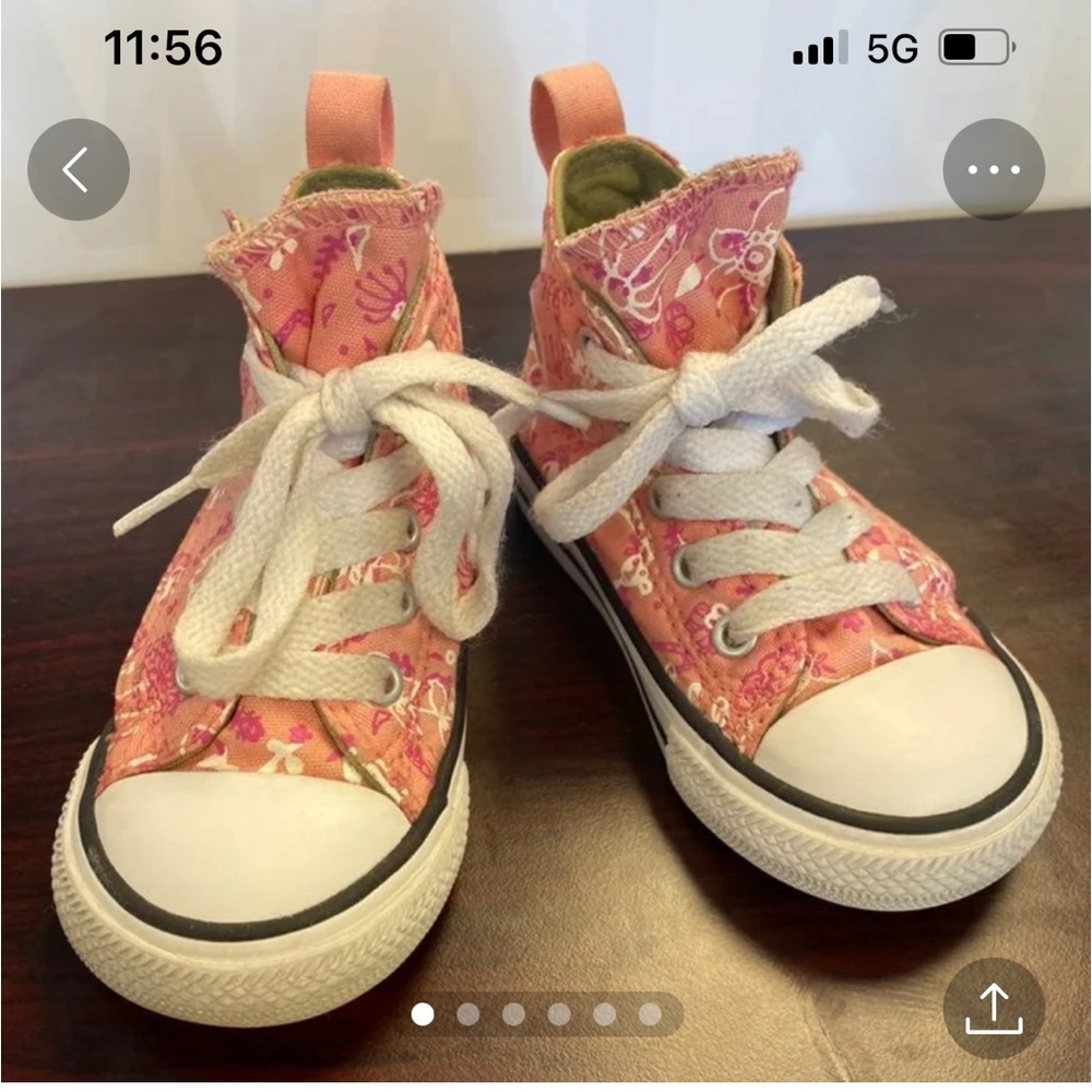 Girls Converse